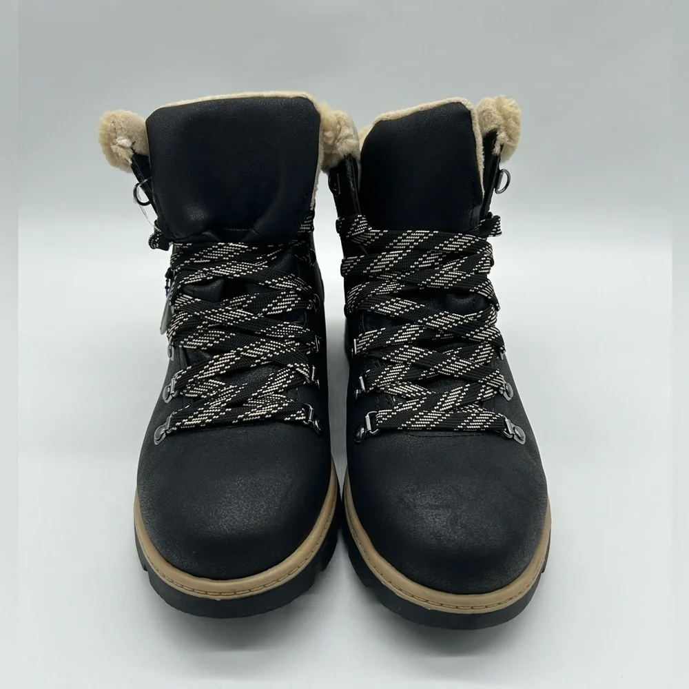 Time & Tru Black Winter Hiker Boots Women’s 7 Vegan All Man-Made Fur Lined – NWT